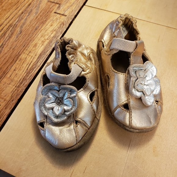 Robeez Shoe Collection - Picture 4 of 10